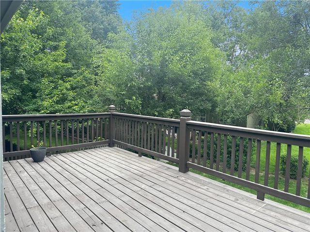 8503 W 156 Terrace, Overland Park, KS 66223