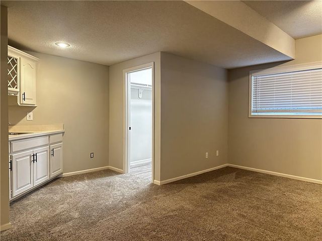 8503 W 156 Terrace, Overland Park, KS 66223