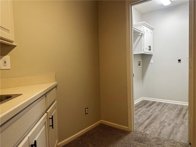 8503 W 156 Terrace, Overland Park, KS 66223