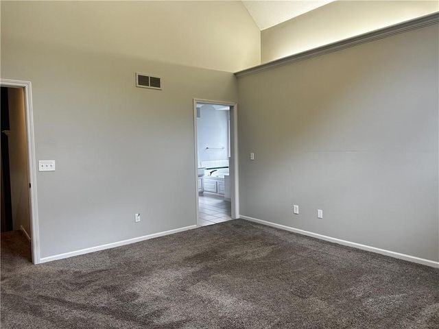 8503 W 156 Terrace, Overland Park, KS 66223