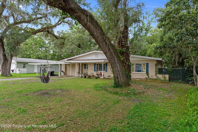 310 Longwood Drive, Brooksville, FL 34601
