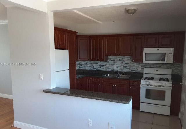 755 83rd St 3, Miami Beach, FL 33141