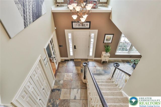 409 Colver Road, Bushkill Twp, PA 18064