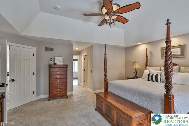 409 Colver Road, Bushkill Twp, PA 18064