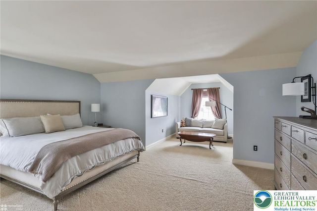 409 Colver Road, Bushkill Twp, PA 18064