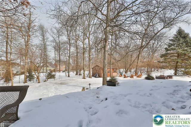 409 Colver Road, Bushkill Twp, PA 18064