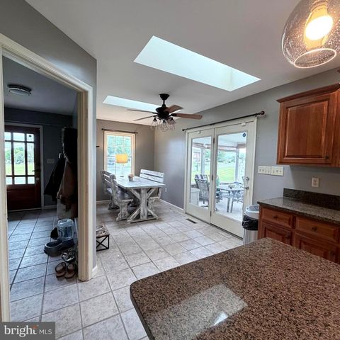 631 ERIC DRIVE, Shippensburg, PA 17257