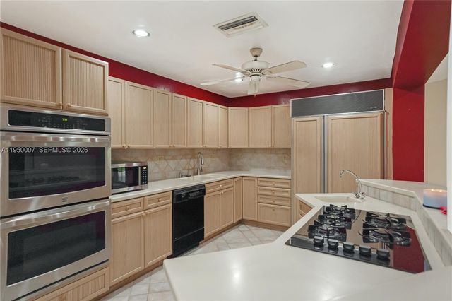 11121 SW 203rd Ter -, Cutler Bay, FL 33189