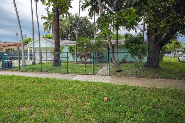 11121 SW 203rd Ter -, Cutler Bay, FL 33189