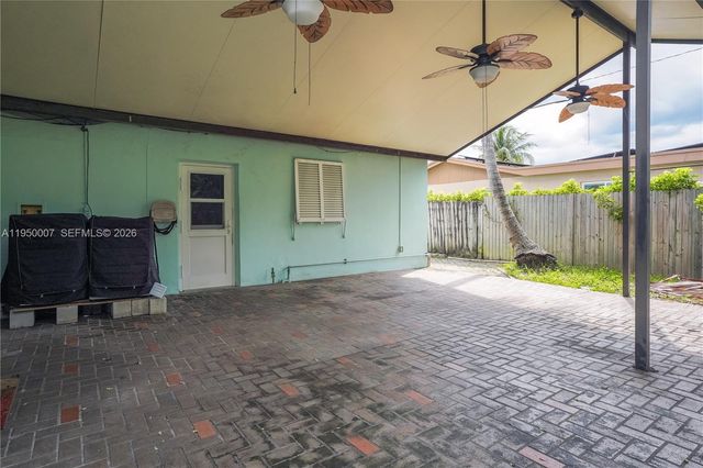 11121 SW 203rd Ter -, Cutler Bay, FL 33189