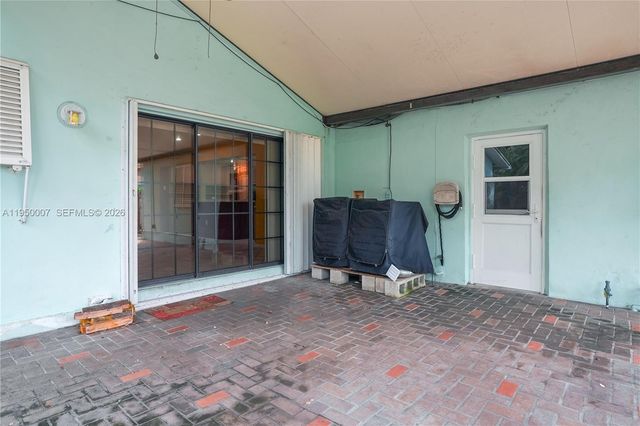 11121 SW 203rd Ter -, Cutler Bay, FL 33189