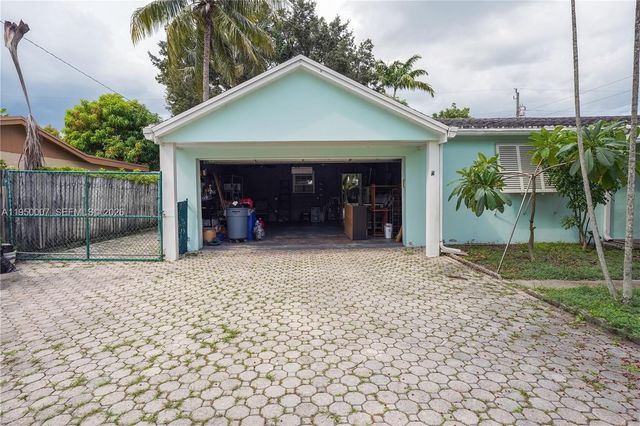 11121 SW 203rd Ter -, Cutler Bay, FL 33189