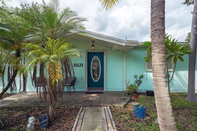 11121 SW 203rd Ter -, Cutler Bay, FL 33189