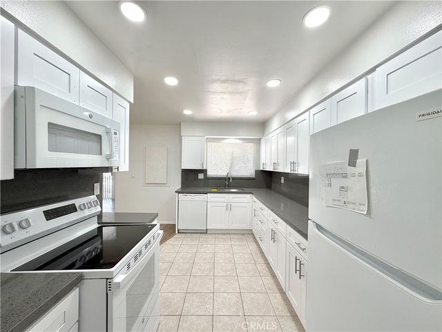 28880 Amersfoot, Menifee, CA 92586
