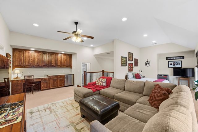 8747 Kelvington Drive, Frisco, TX 75035