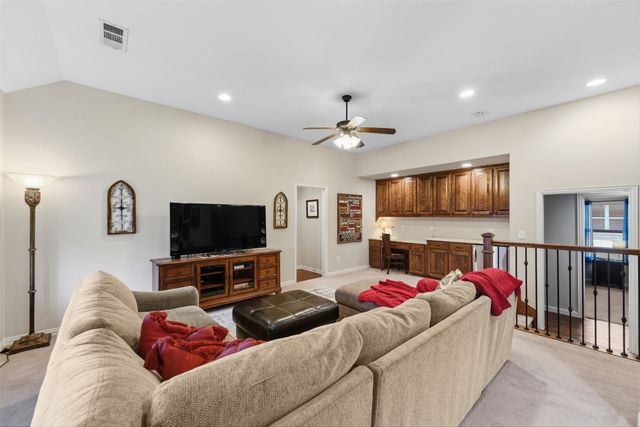 8747 Kelvington Drive, Frisco, TX 75035