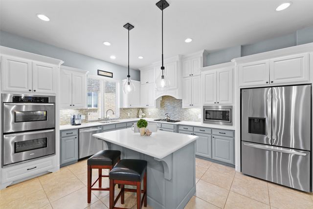 8747 Kelvington Drive, Frisco, TX 75035
