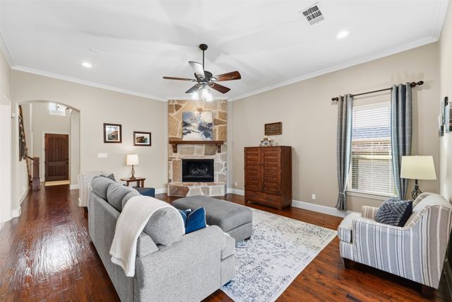 8747 Kelvington Drive, Frisco, TX 75035