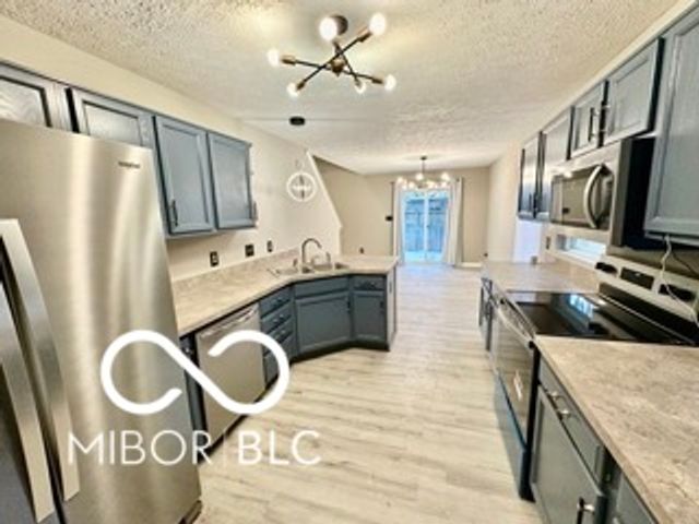 623 Scotch Pine Drive, Greenwood, IN 46143