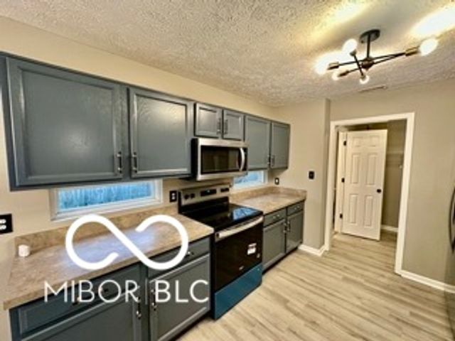 623 Scotch Pine Drive, Greenwood, IN 46143