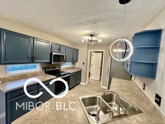 623 Scotch Pine Drive, Greenwood, IN 46143