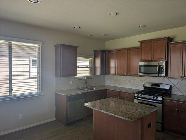 14010 Long Meadow, Houston, TX 77047