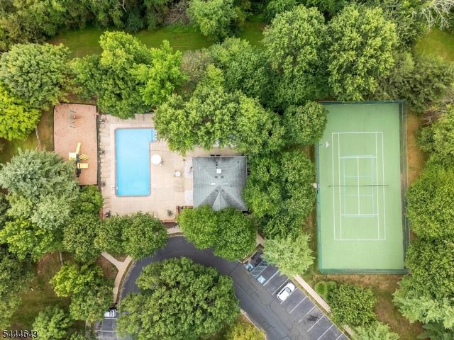 1430 Magnolia Ln, Branchburg Twp., NJ 08876