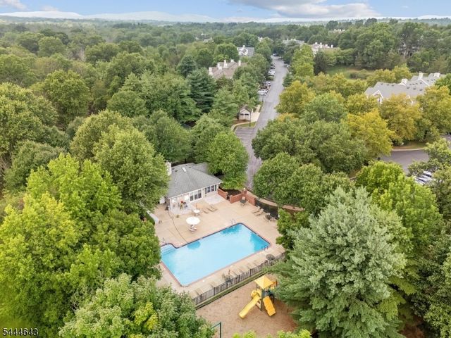 1430 Magnolia Ln, Branchburg Twp., NJ 08876