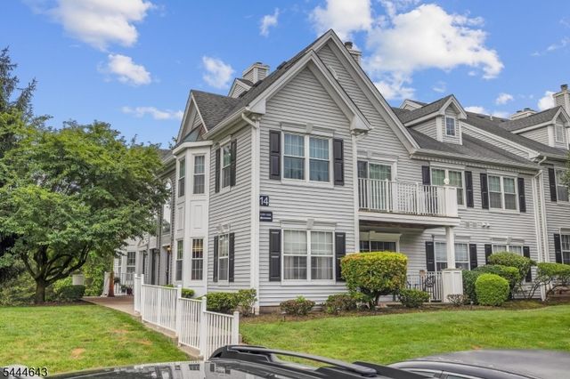 1430 Magnolia Ln, Branchburg Twp., NJ 08876