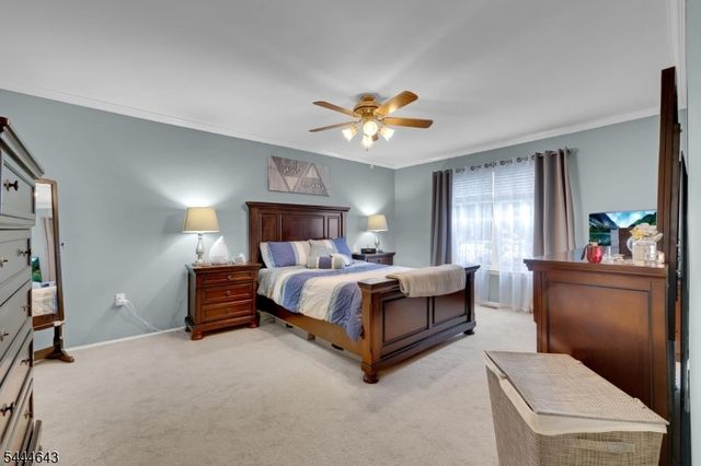 1430 Magnolia Ln, Branchburg Twp., NJ 08876