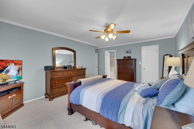 1430 Magnolia Ln, Branchburg Twp., NJ 08876
