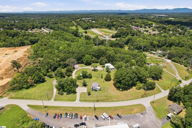 663 Arlington Road, Greer, SC 29651