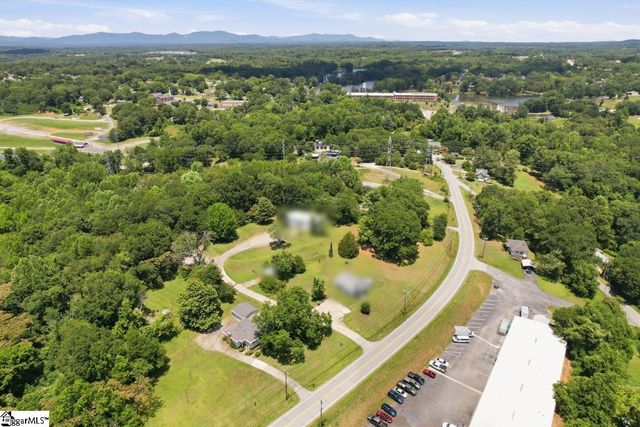 663 Arlington Road, Greer, SC 29651