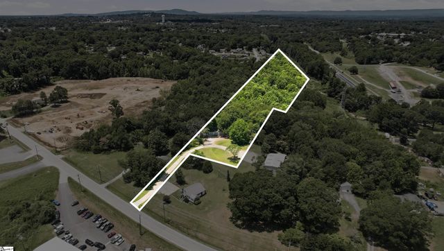 663 Arlington Road, Greer, SC 29651