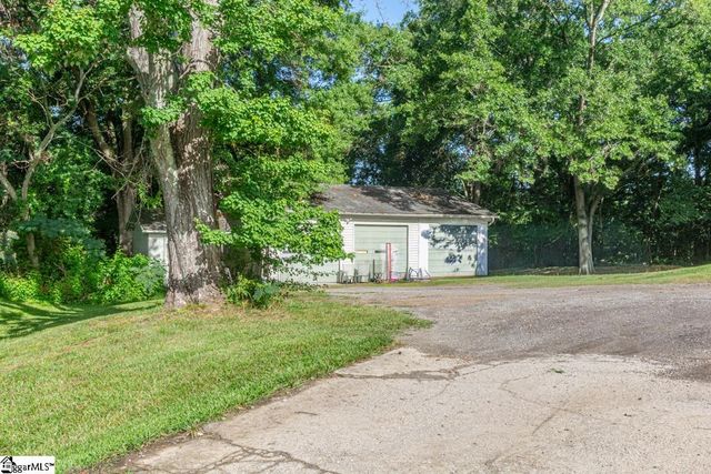 663 Arlington Road, Greer, SC 29651