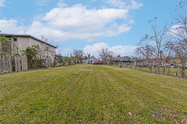 3822 Wipprecht Street, Houston, TX 77026