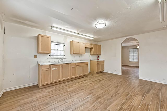 3822 Wipprecht Street, Houston, TX 77026