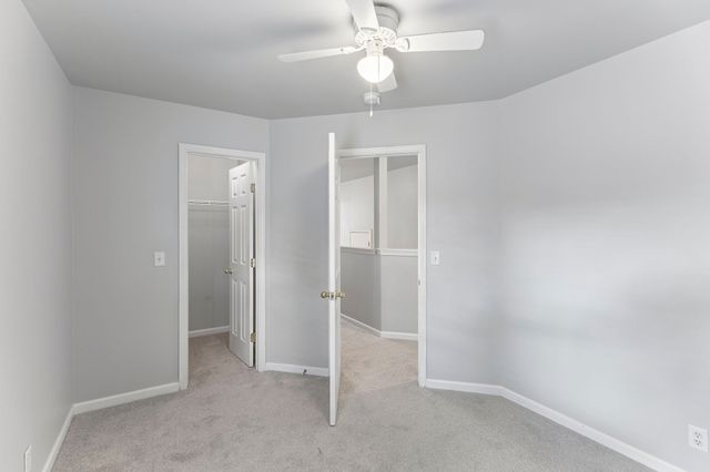 1961 Deep Woods Trl, Nashville, TN 37214