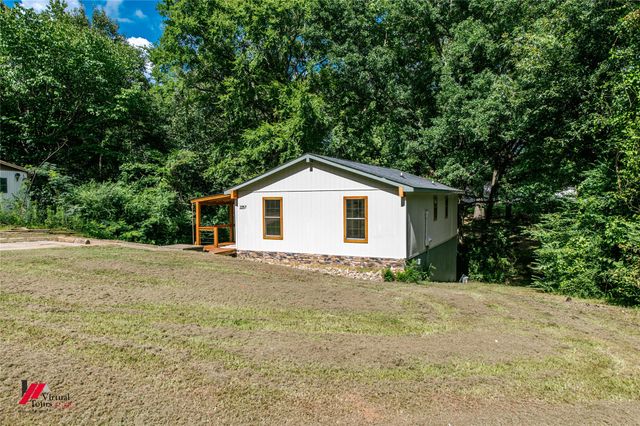 2257 Soda Lake Circle, Shreveport, LA 71107