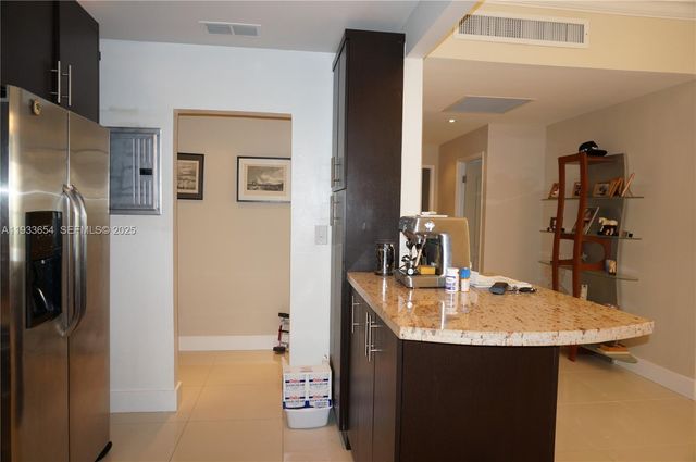 19390 Collins Avenue PH-26, Sunny Isles Beach, FL 33160