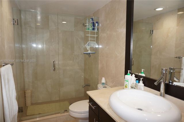 19390 Collins Avenue PH-26, Sunny Isles Beach, FL 33160