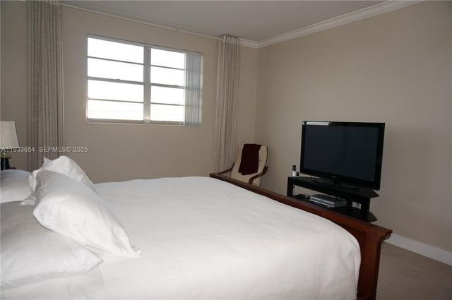 19390 Collins Avenue PH-26, Sunny Isles Beach, FL 33160