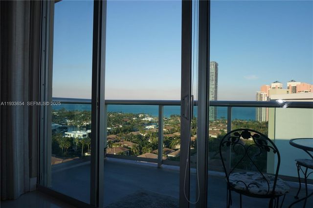 19390 Collins Avenue PH-26, Sunny Isles Beach, FL 33160