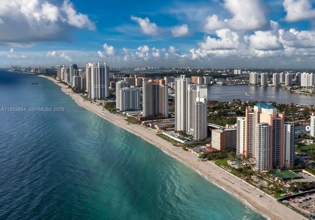 19390 Collins Avenue PH-26, Sunny Isles Beach, FL 33160