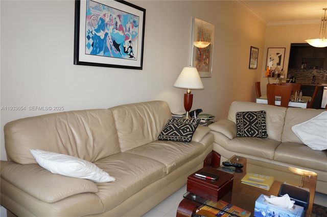 19390 Collins Avenue PH-26, Sunny Isles Beach, FL 33160