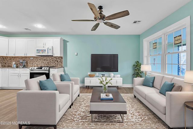 17C Sterling Street, Manchester, NJ 08759