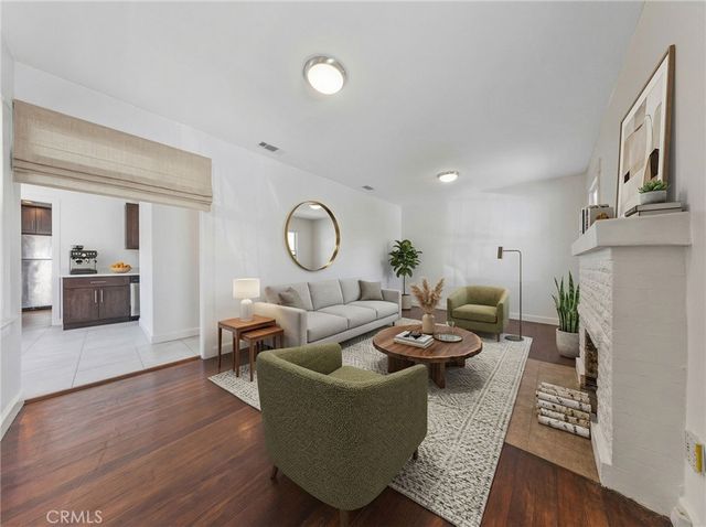 2718 W 15th, Los Angeles, CA 90006