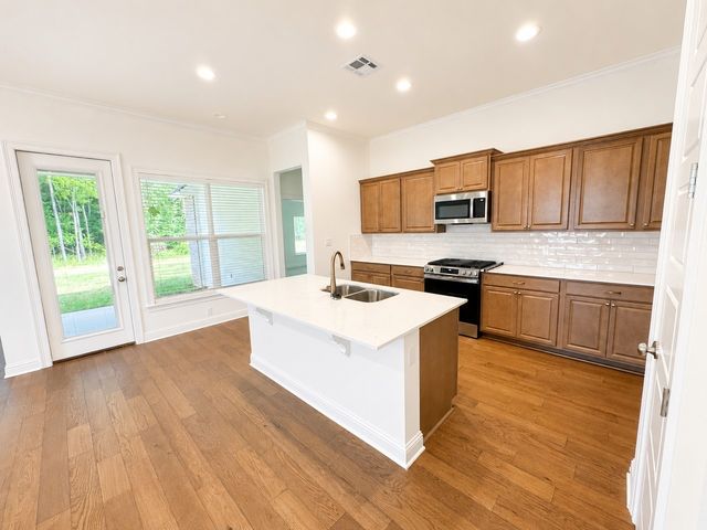 286 Ferry Lake Drive, Bossier City, LA 71111