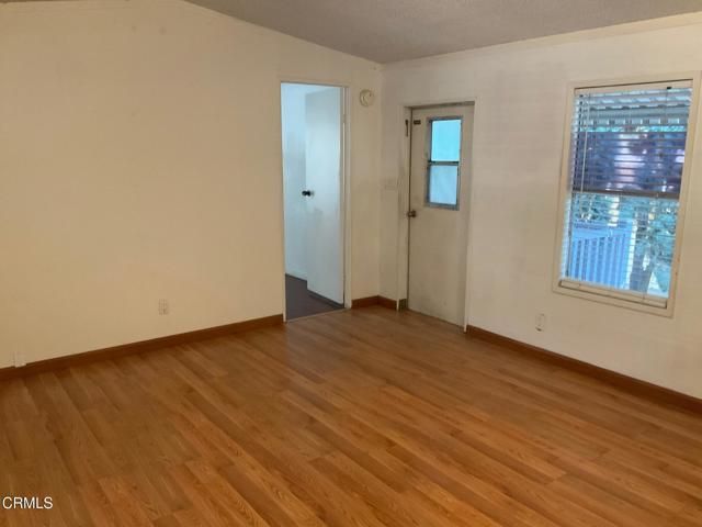 227 Calle de La Rosa 227, Camarillo, CA 93012