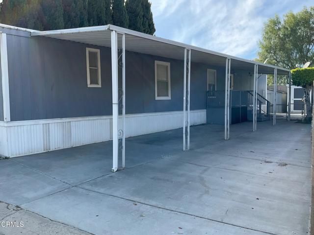 227 Calle de La Rosa 227, Camarillo, CA 93012